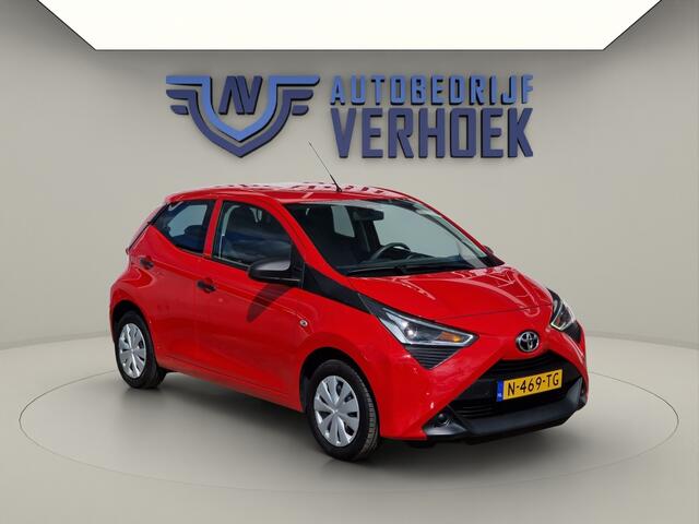 Toyota AYGO 1.0 VVT-i 5-Drs X-Fun Airco - NL Auto - Lage Kmstand!