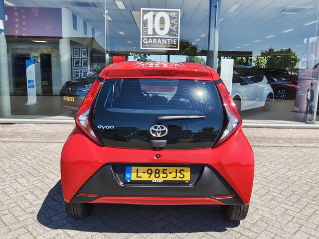 Toyota AYGO 1.0 VVT-i x-fun | Airco | DAB | Bluetooth | El. Ramen |
