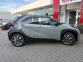 toyota-aygo-x-1.0-vvt-i-s-cvt-pulse