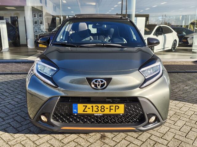 Toyota AYGO X 1.0 VVT-i S-CVT Limited | El. Vouwdak | Navi | Stoelverwarming