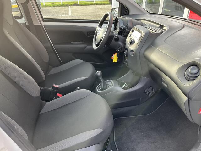 Toyota AYGO 1.0 VVT-i x-fun