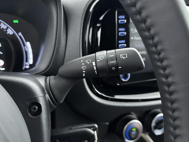 Toyota AYGO X 1.0 VVT-i MT First Limited | Stoelverwarming | Climate control | Achteruitrijcamera |*