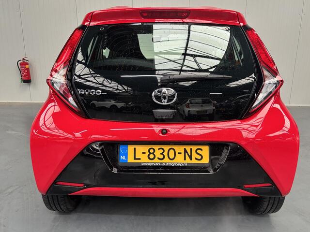 Toyota AYGO 1.0 VVT-i x-play