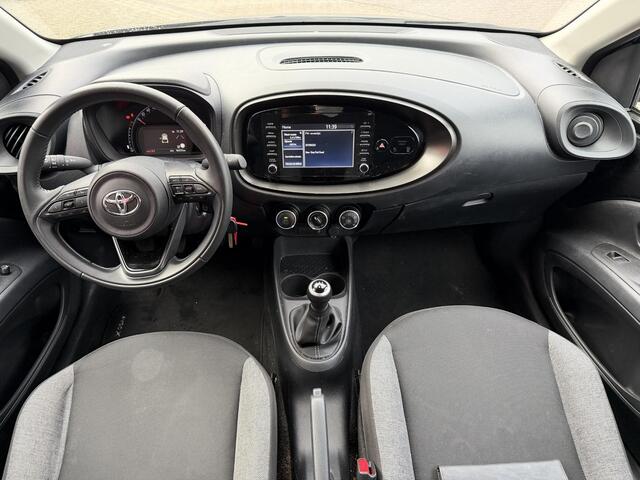 Toyota AYGO X 1.0 VVT-i MT Play