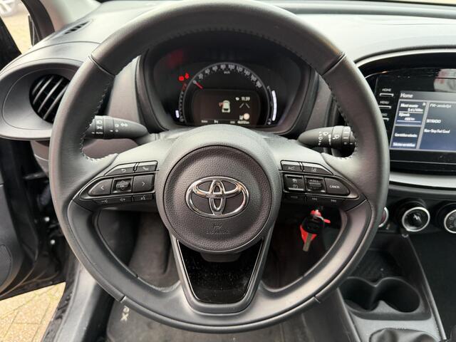 Toyota AYGO X 1.0 VVT-i MT Play