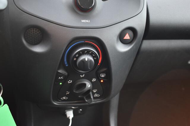 Toyota AYGO 1.0 VVT-i x-fun Airco 5-deurs 1e eigenaar btw auto