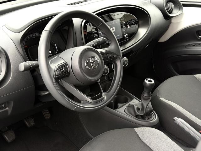 Toyota AYGO X 1.0 VVT-i MT ACC LANE CAMERA BTW AUTO