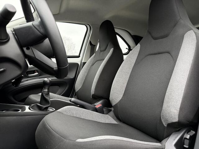 Toyota AYGO X 1.0 VVT-i MT ACC LANE CAMERA BTW AUTO