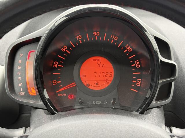 Toyota AYGO 1.0 VVT-i x-sport **ALL SEASON BANDEN/ LM VELGEN/ AIRCO/ BLUETOOTH/ GARANTIE**