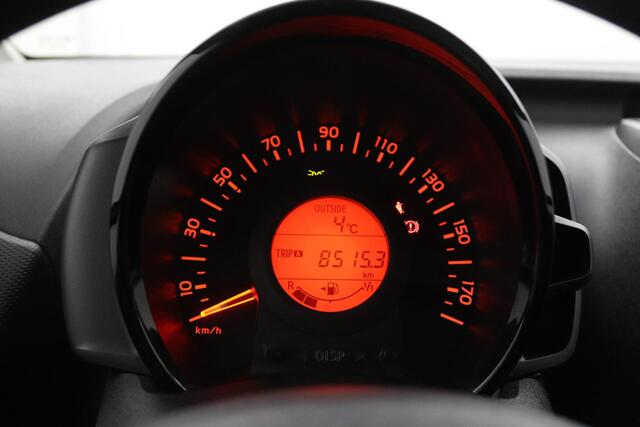 Toyota AYGO 1.0 VVT-i x-fun | Airco | Centrale deurvergrendeling | Electrische ramen |