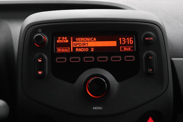 Toyota AYGO 1.0 VVT-i x-fun | Airco | Centrale deurvergrendeling | Electrische ramen |