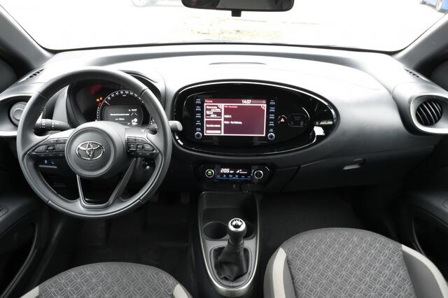 Toyota AYGO X 1.0 VVT-i 72PK MT PLAY | Apple Carplay & Android Auto | - 17" li