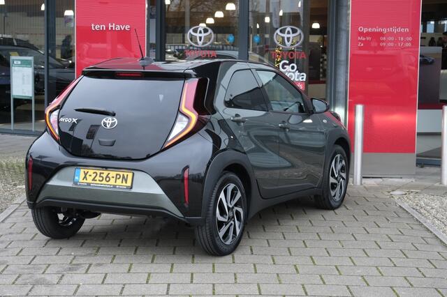 Toyota AYGO X 1.0 VVT-i 72PK MT PLAY | Apple Carplay & Android Auto | - 17" li