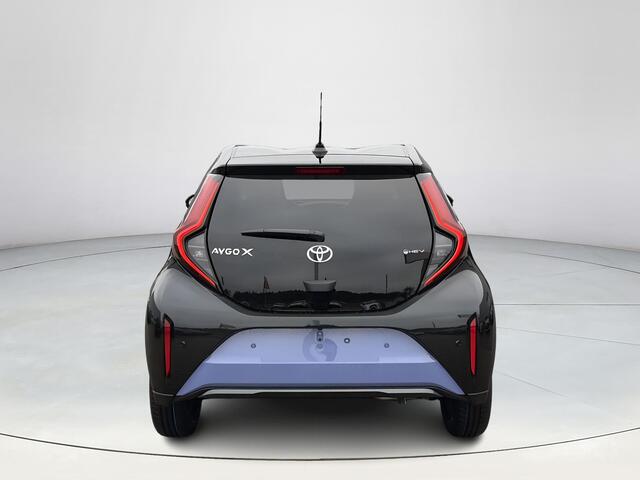 Toyota AYGO X Hybrid 115 envy