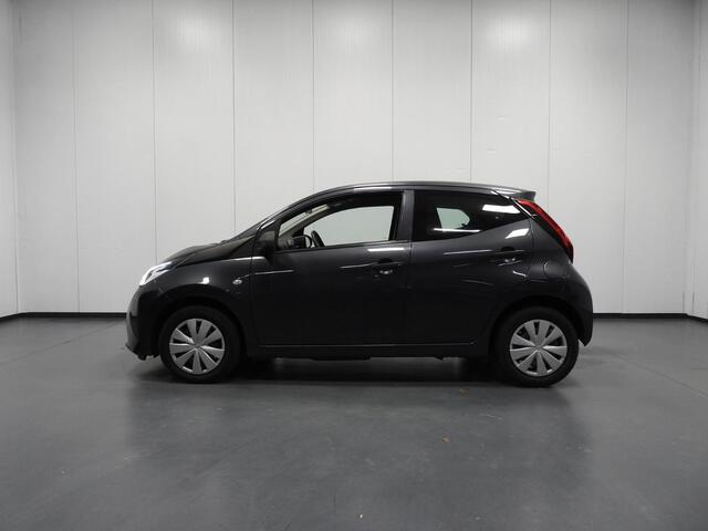 Toyota AYGO 1.0 VVT-i X-Fun AIRCO/BLUETOOTH!