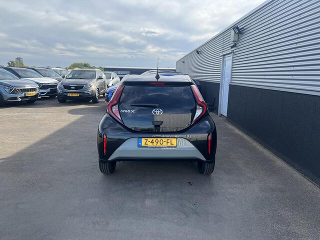 Toyota AYGO X 1.0 VVT-i MT Pulse 1e eign. NL-auto, BTW-auto, LED, Navigatie, Achteruitrijcamera, LMV, Smart Key