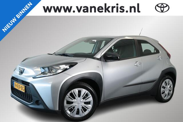 Toyota AYGO X 1.0 VVT-i MT Play,