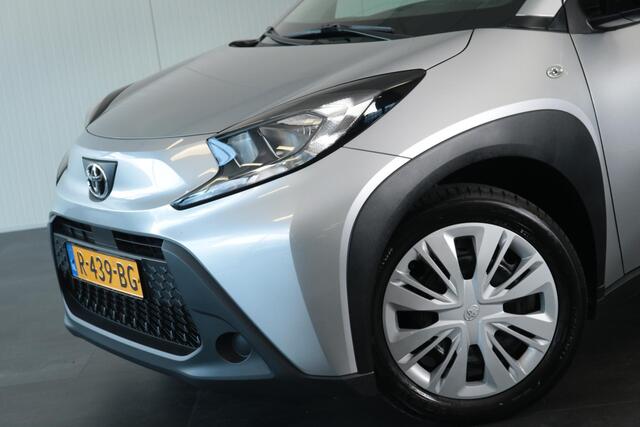 Toyota AYGO X 1.0 VVT-i MT Play,