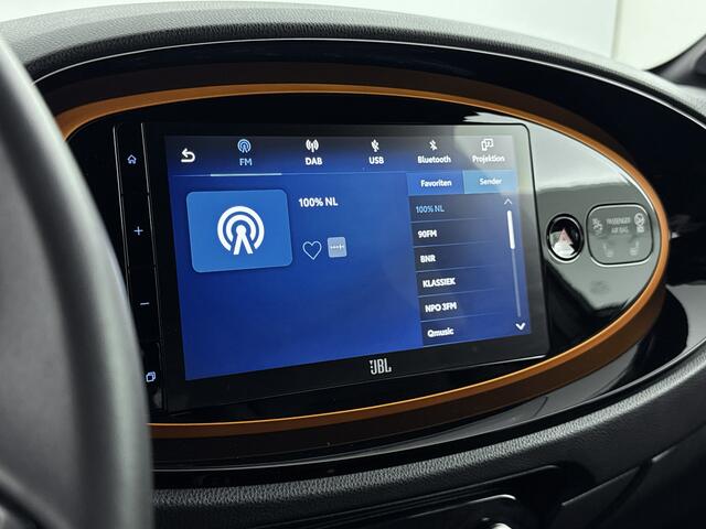 Toyota AYGO X 1.0 VVT-i S-CVT Limited Premium | JBL Premium Audio | Half lederen bekleding | Parkeersensoren | Stoelverwarming |