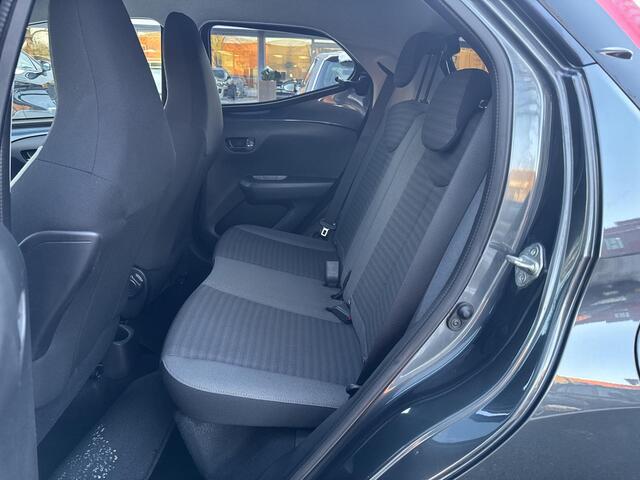 Toyota AYGO 1.0 VVT-i x-first | 06-10141018 Voor meer informatie