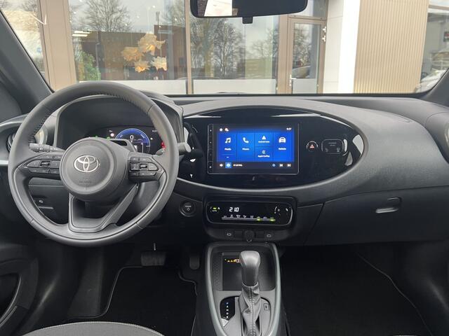 Toyota AYGO X Hybrid 115 pulse Bi-Tone | Easy Pack