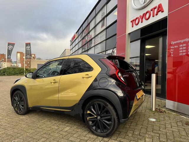Toyota AYGO X 1.0 VVT-i Premium, +Winterbanden!