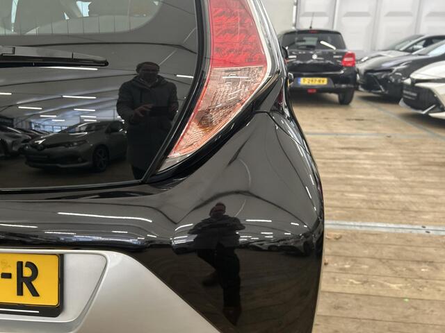 Toyota AYGO 1.0 VVT-i x-play