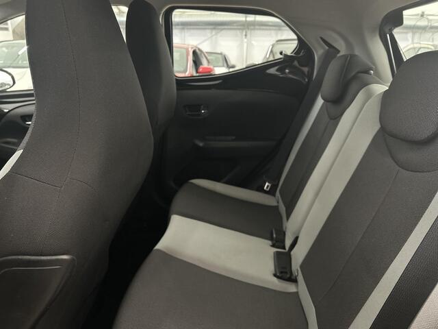 Toyota AYGO 1.0 VVT-i x-play