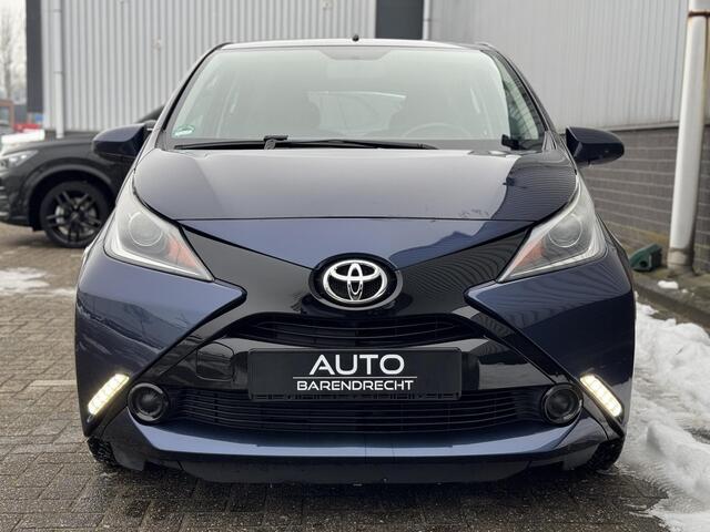 Toyota AYGO 1.0 VVT-i x-play Automaat | Airco | Dealer onderhouden
