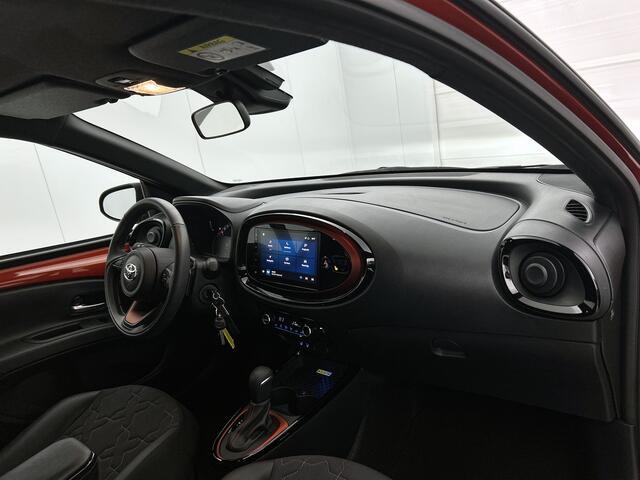 Toyota AYGO X 1.0 VVT-i S-CVT Envy