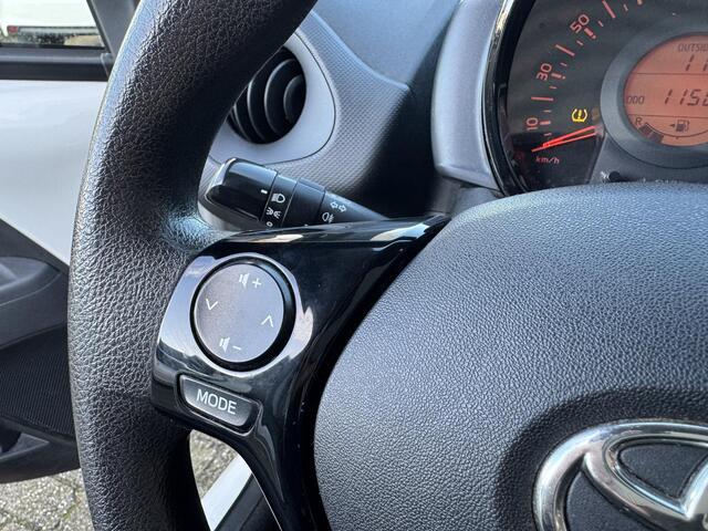 Toyota AYGO 1.0 VVT-i X-Fun, Bluetooth