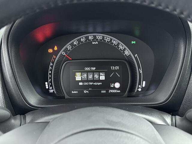 Toyota AYGO X 1.0 VVT-i MT Pulse 1E EIG! | Climate Control | Adaptieve Cruise Control | Parkeercamera | NL-Auto | Dealeronderhouden | APK 3-2028 |