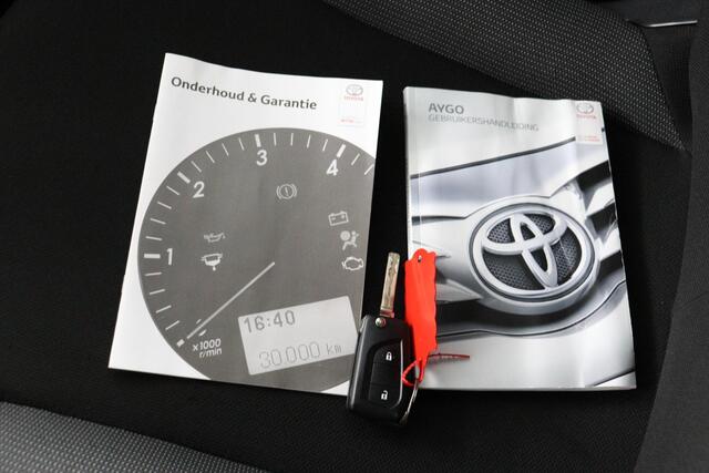 Toyota AYGO 1.0 VVT-i x-fun | Airco | Muziek en telefonie streaming |