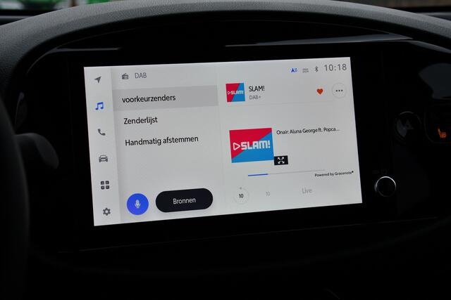 Toyota AYGO X 1.0 VVT-i MT Premium 72pk | JBL-audio | Keyless | Parkeersensoren | Zéér luxe! |