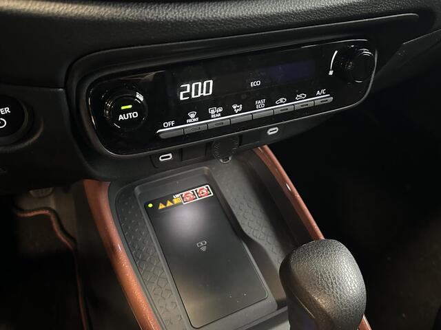 Toyota AYGO X Hybrid 115 pulse ¤ 500,- inruilpremie! Snel leverbaar ! incl Easy pack !