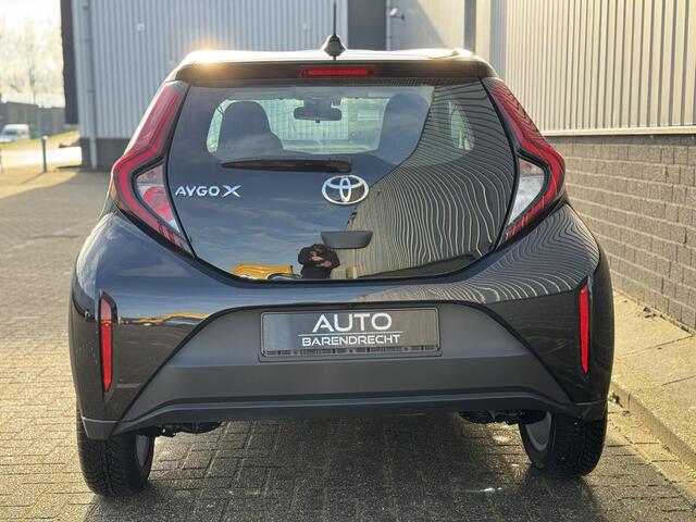 Toyota AYGO X 1.0 VVT-i S-CVT Play Automaat | Keyless | Garantie
