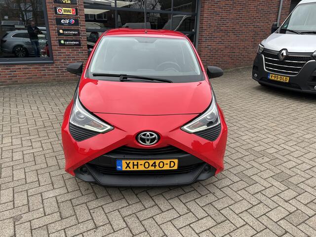 Toyota AYGO 1.0 VVT-i x-fun