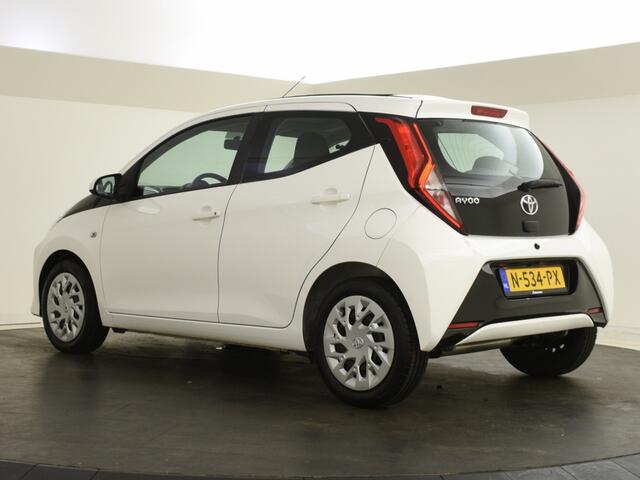 Toyota AYGO 1.0 VVT-i x-play cabrio automaat