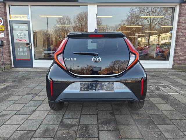 Toyota AYGO X 1.0 VVT-i S-CVT Play | Automaat