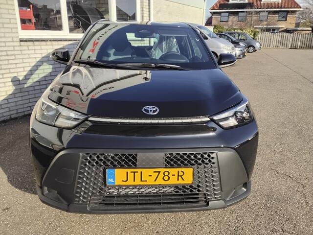 Toyota AYGO X Hybrid 115 play Direct leverbaar