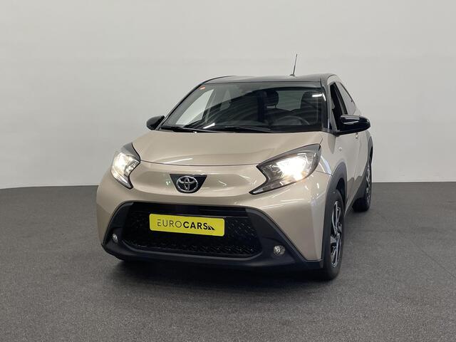 Toyota AYGO X 1.0 VVT-i Automaat Pulse Navigatie Apple Carplay/Android Auto Camera 17" Lichtmetalen Velgen Climate Control Adaptive Cruise Control Two Tone