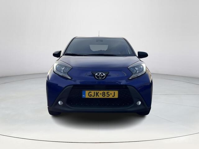 Toyota AYGO X 1.0 VVT-i MT First