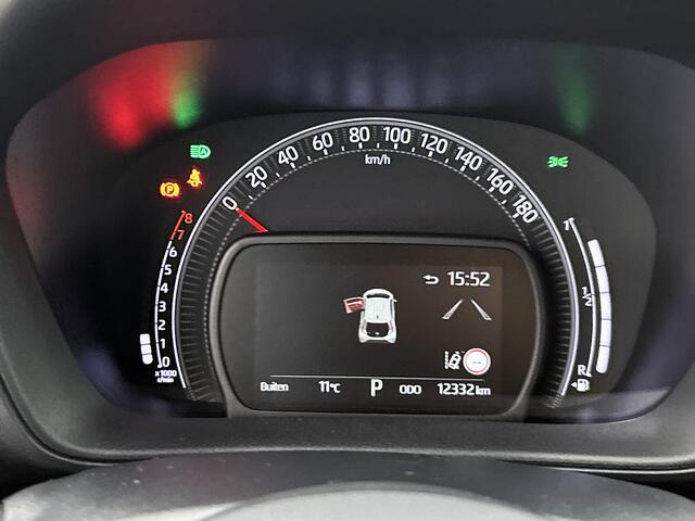 Toyota AYGO X 1.0 VVT-i S-CVT Play