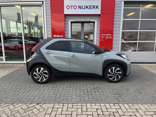 Toyota AYGO X 1.0 VVT-i MT Pulse Limited met parkeersensoren v+a