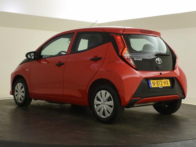 Toyota AYGO 1.0 VVT-i x-fun | Bluetooth | Airco