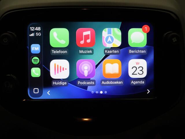 Toyota AYGO 73pk VVT-i x-play Airco | Camera | Carplay