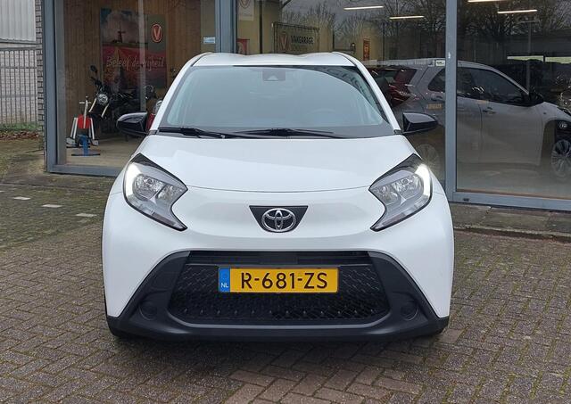 Toyota AYGO X 1.0 VVT-i MT Play | Apple Carplay | Cruise Control