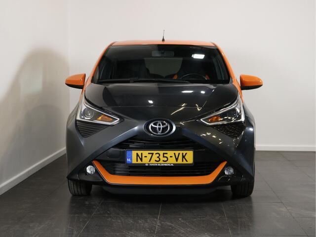 Toyota AYGO 1.0 VVT-i x-JBL | CarPlay | Achteruitrijcamera |