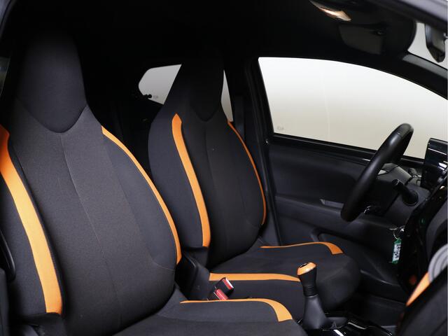 Toyota AYGO 1.0 VVT-i x-JBL | CarPlay | Achteruitrijcamera |