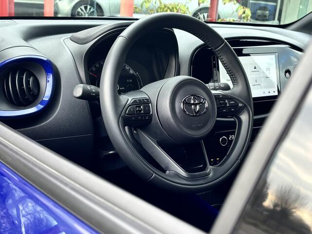 Toyota AYGO X 1.0 VVT-i Pulse | Automaat | CarPlay | Stoelverw. | 17'' Lmv